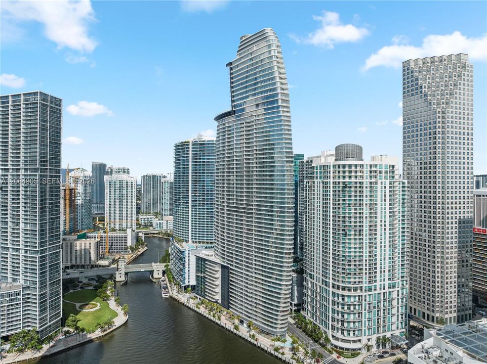 For Sale: $3,500,000 (3 beds, 3 baths, 2328 Square Feet)