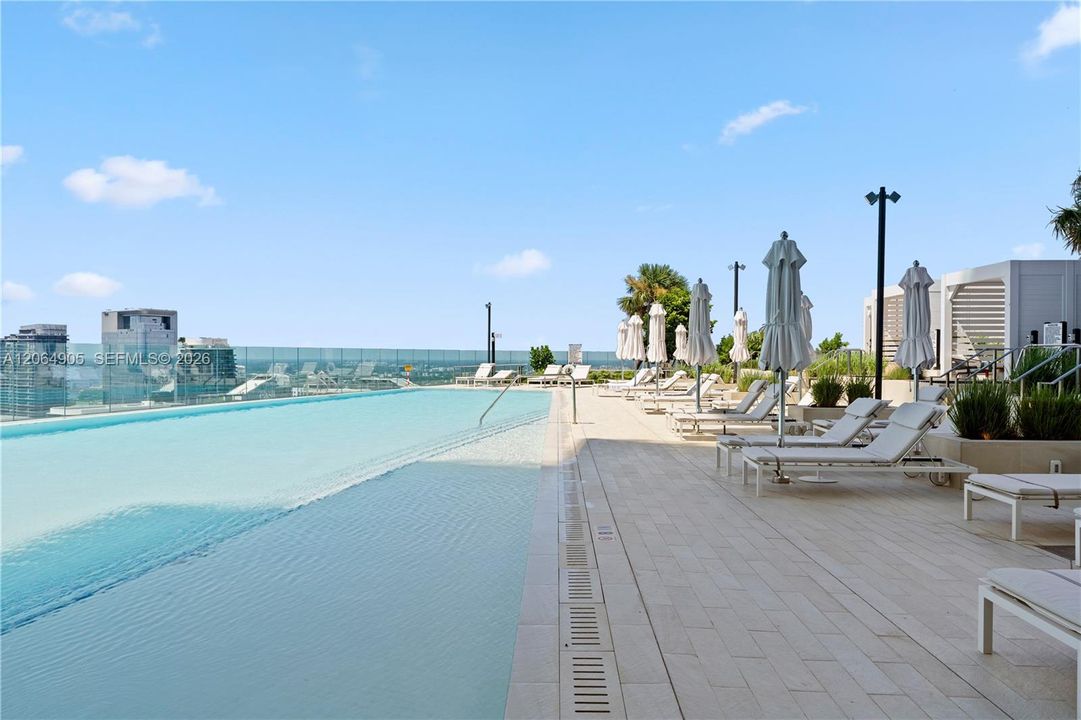 For Sale: $3,500,000 (3 beds, 3 baths, 2328 Square Feet)