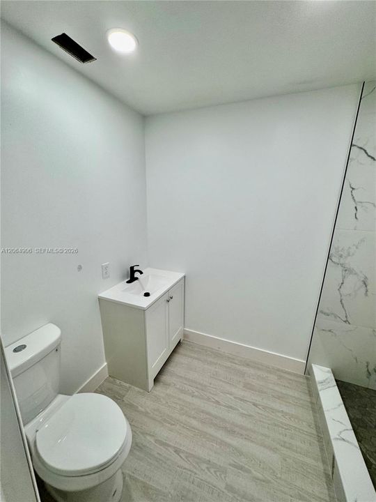 For Sale: $410,000 (3 beds, 2 baths, 1581 Square Feet)