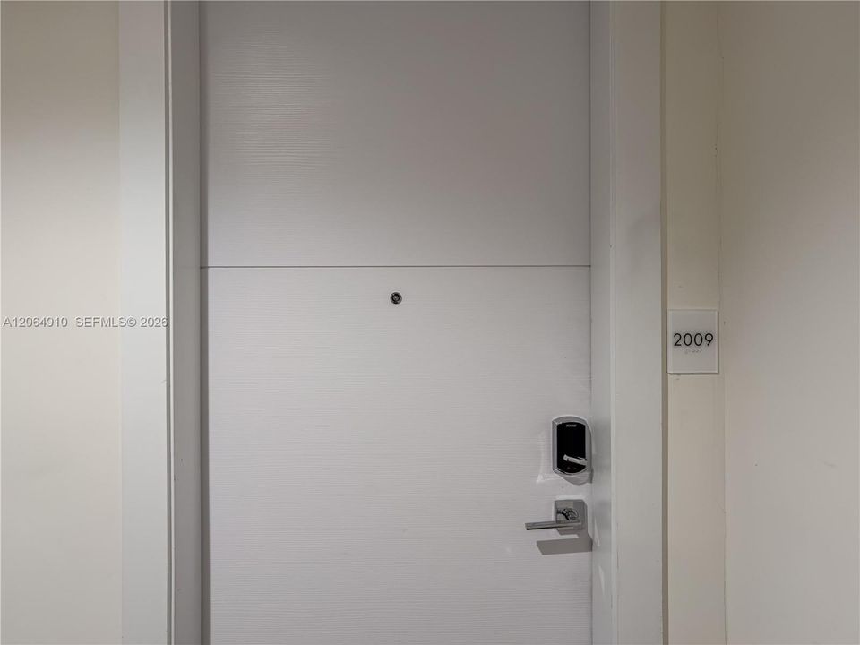For Rent: $4,100 (3 beds, 3 baths, 1297 Square Feet)