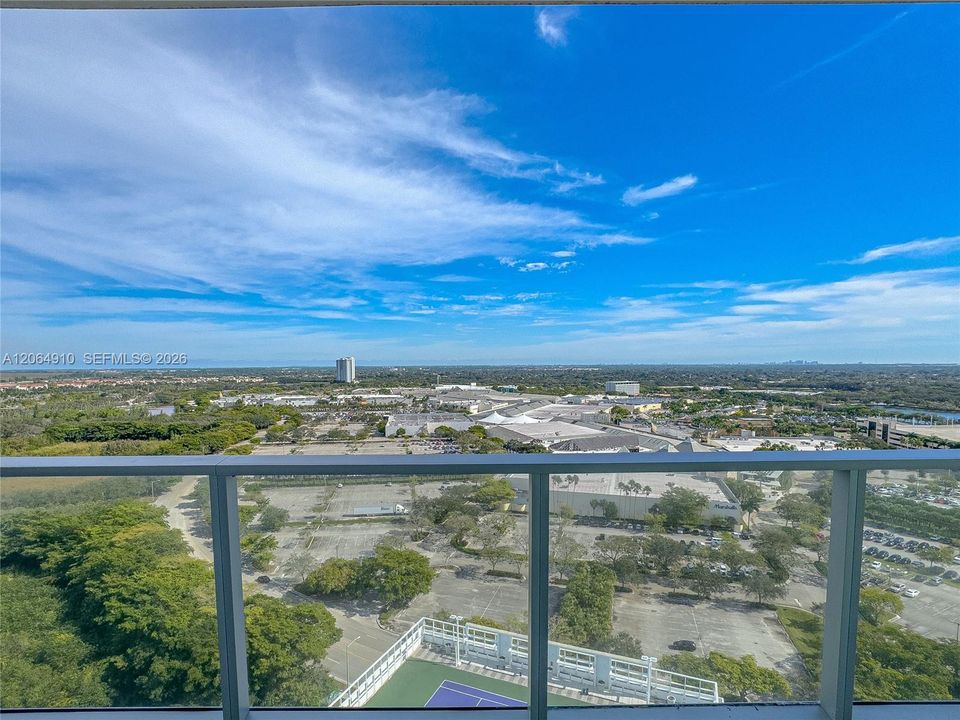 For Rent: $4,100 (3 beds, 3 baths, 1297 Square Feet)