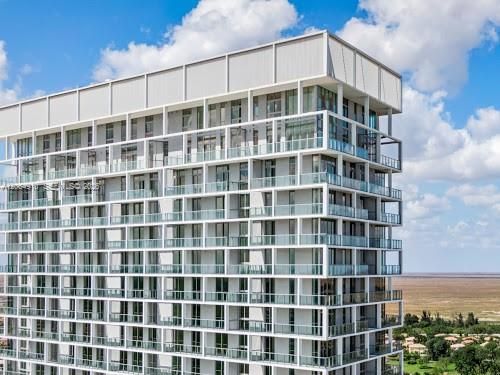 For Rent: $4,100 (3 beds, 3 baths, 1297 Square Feet)