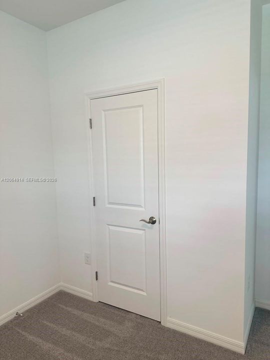 В аренду: $2,700 (4 спален, 3 ванн, 0 Квадратных фут)