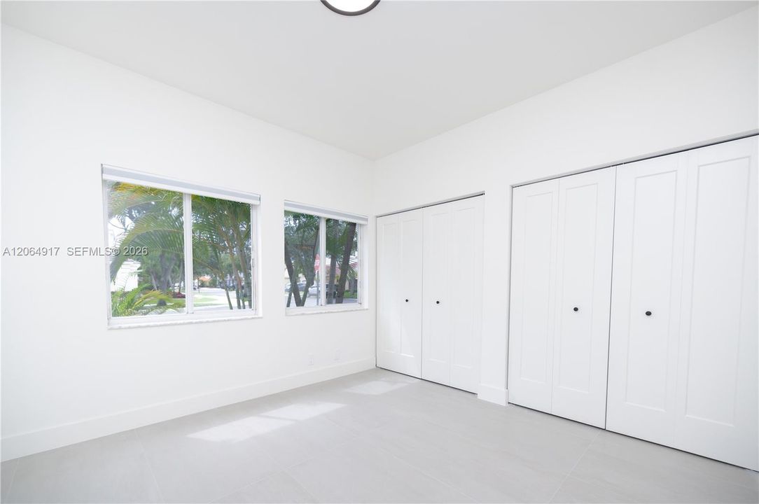 For Sale: $1,075,000 (4 beds, 3 baths, 2151 Square Feet)