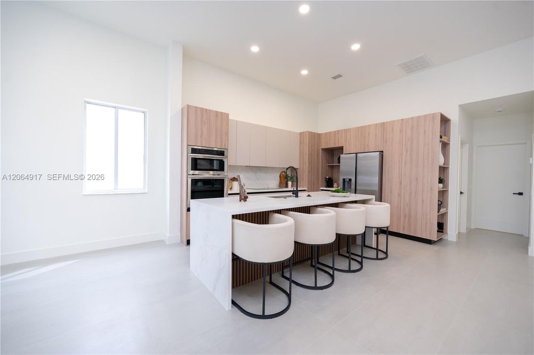 For Sale: $1,075,000 (4 beds, 3 baths, 2151 Square Feet)