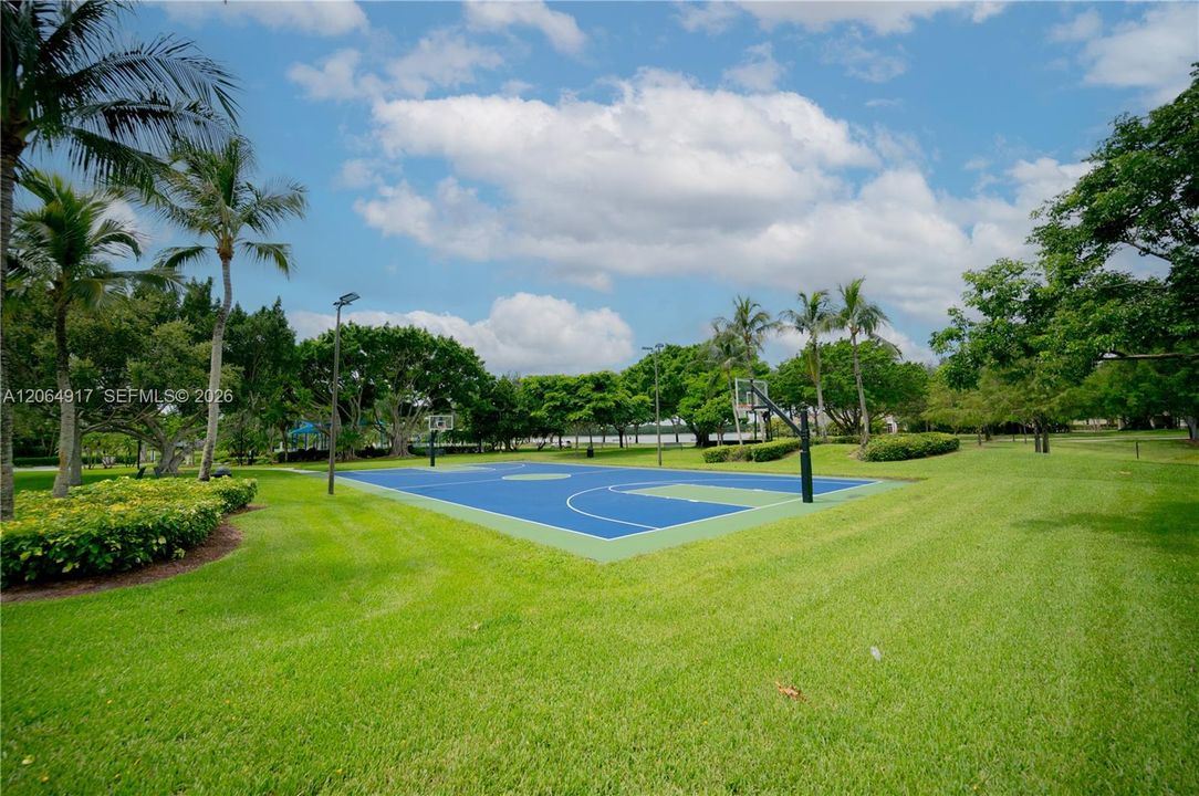 For Sale: $1,075,000 (4 beds, 3 baths, 2151 Square Feet)
