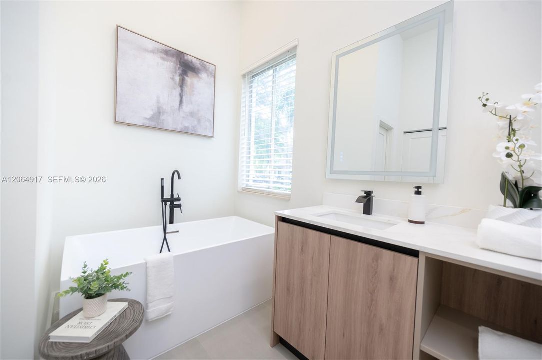 For Sale: $1,075,000 (4 beds, 3 baths, 2151 Square Feet)