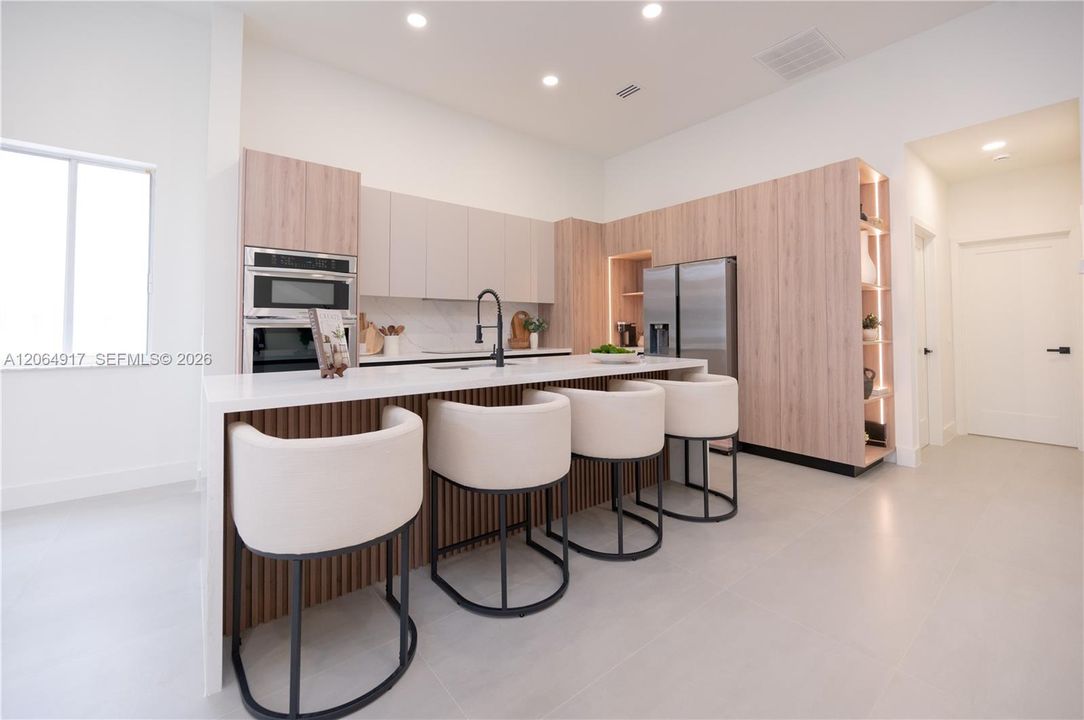 For Sale: $1,075,000 (4 beds, 3 baths, 2151 Square Feet)