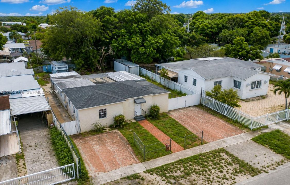 На продажу: $555,000 (3 спален, 2 ванн, 1788 Квадратных фут)
