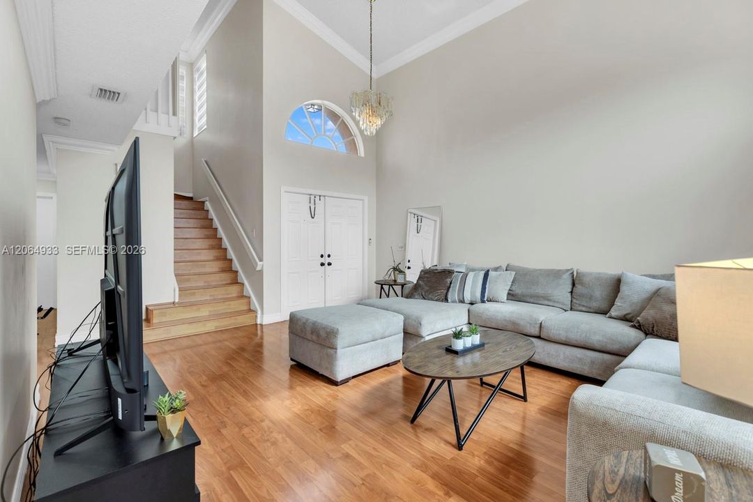 For Sale: $639,990 (3 beds, 2 baths, 1862 Square Feet)