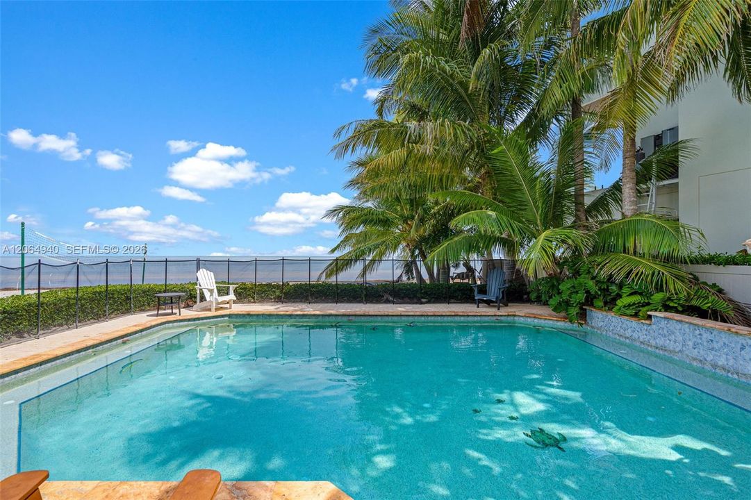 For Sale: $3,850,000 (4 beds, 4 baths, 2596 Square Feet)