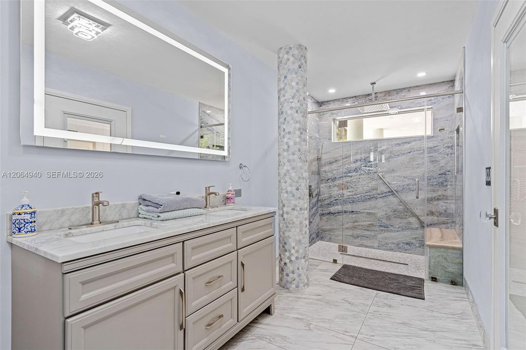 For Sale: $3,850,000 (4 beds, 4 baths, 2596 Square Feet)