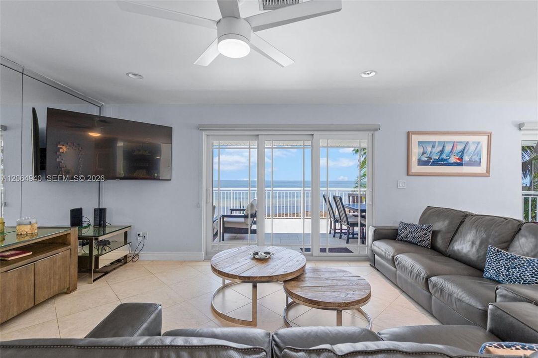 For Sale: $3,850,000 (4 beds, 4 baths, 2596 Square Feet)