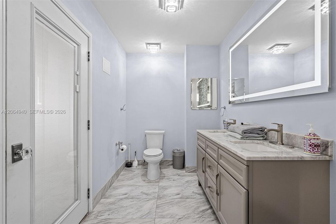 For Sale: $3,850,000 (4 beds, 4 baths, 2596 Square Feet)