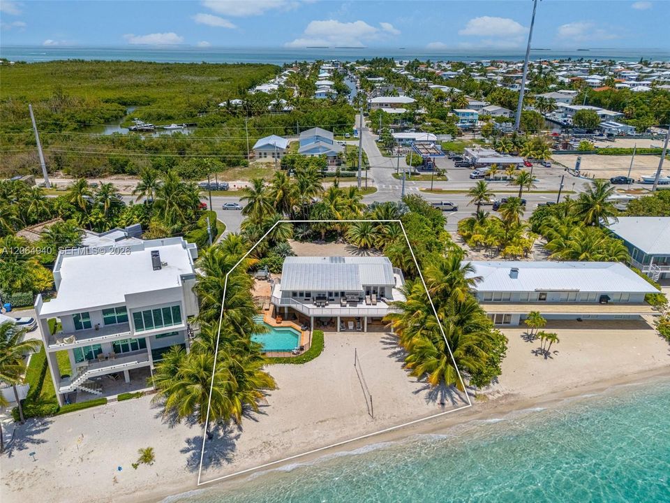 For Sale: $3,850,000 (4 beds, 4 baths, 2596 Square Feet)