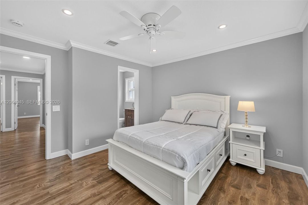 For Sale: $1,350,000 (5 beds, 4 baths, 2896 Square Feet)