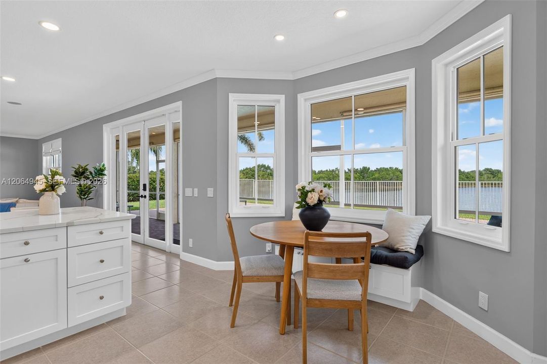For Sale: $1,350,000 (5 beds, 4 baths, 2896 Square Feet)