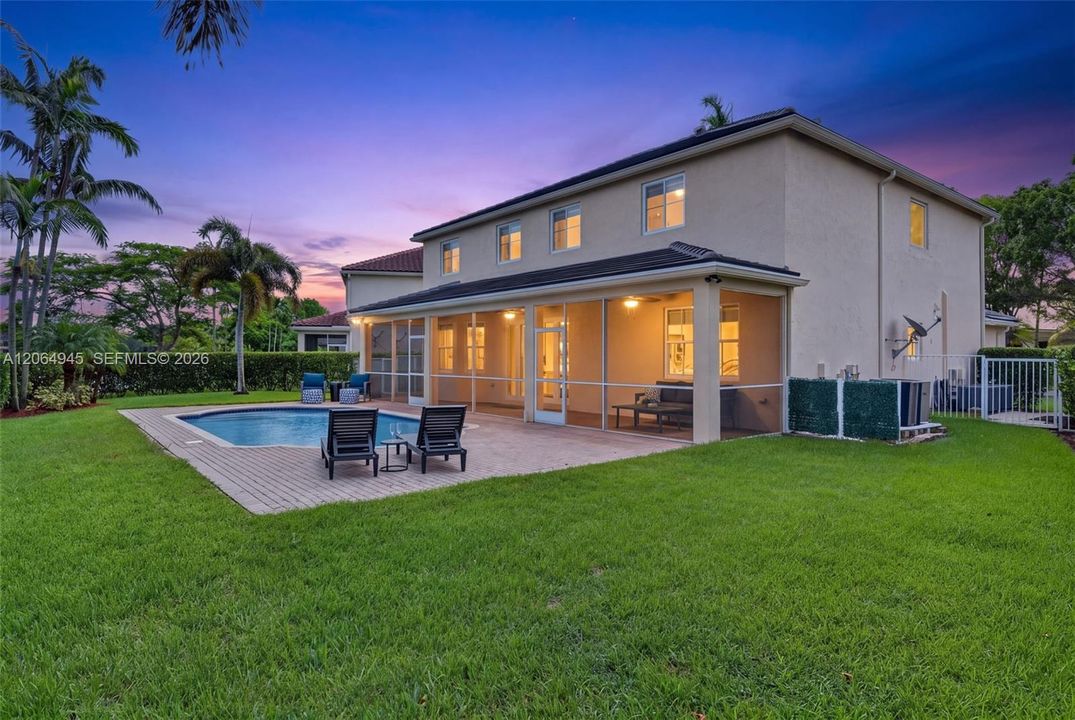 For Sale: $1,350,000 (5 beds, 4 baths, 2896 Square Feet)