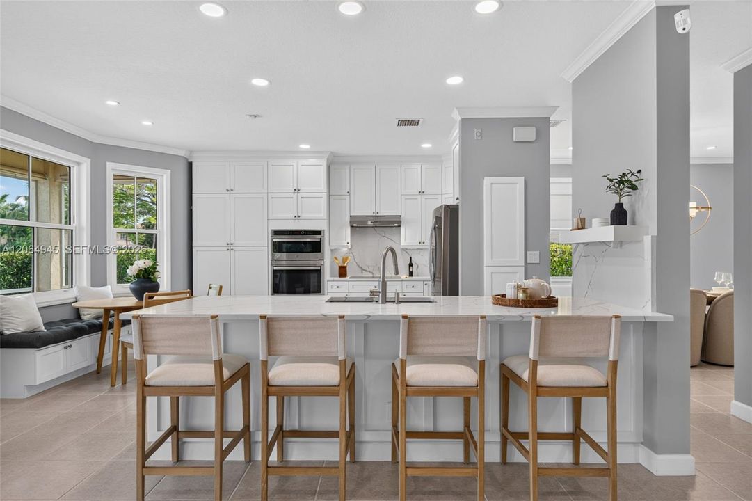 For Sale: $1,350,000 (5 beds, 4 baths, 2896 Square Feet)