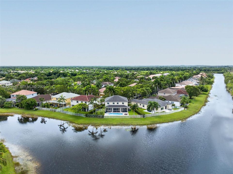 For Sale: $1,350,000 (5 beds, 4 baths, 2896 Square Feet)