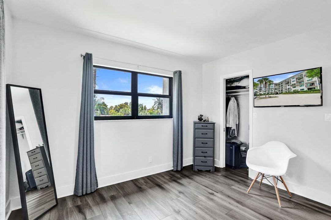 2nd Bedroom
