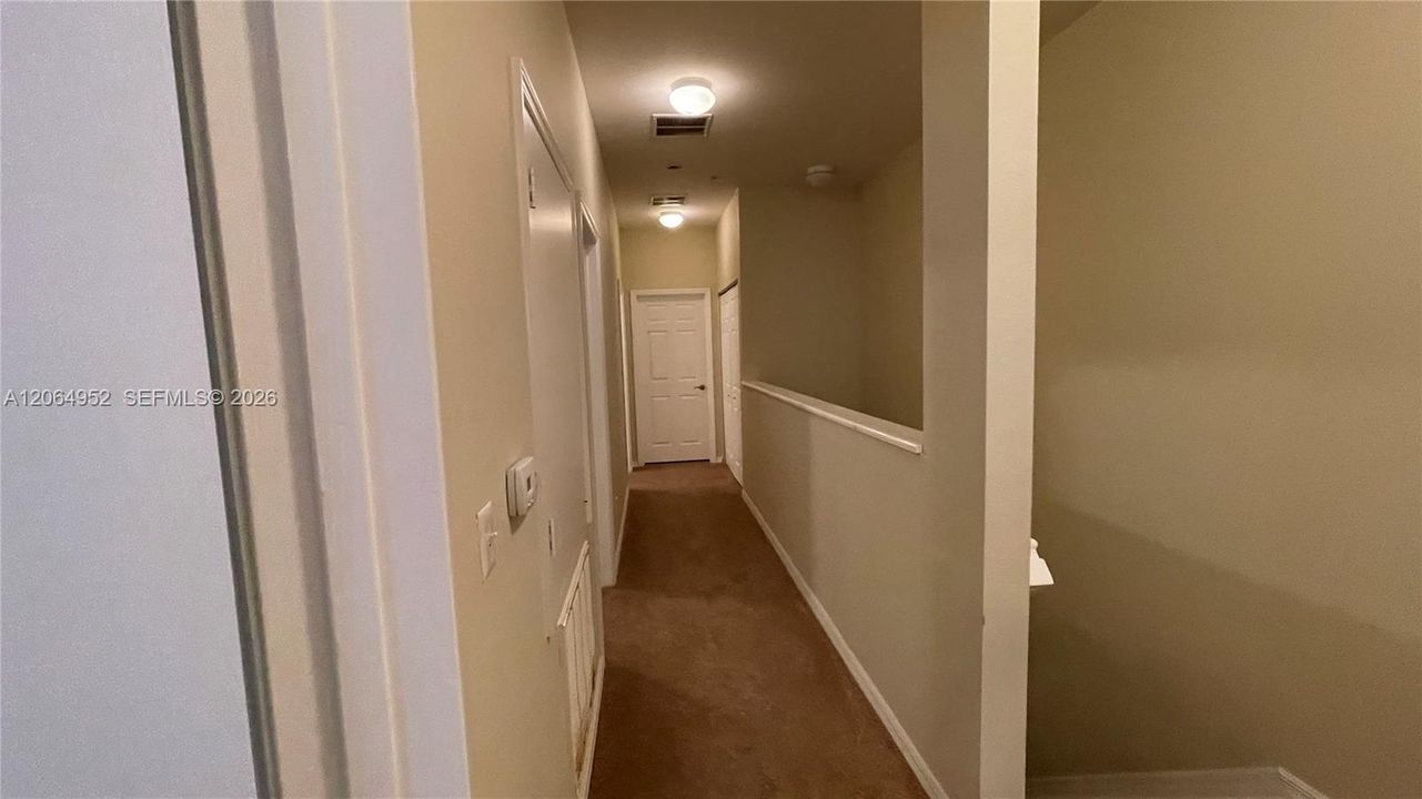 For Sale: $299,000 (3 beds, 2 baths, 1309 Square Feet)