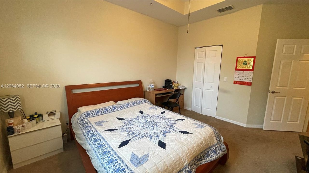 For Sale: $299,000 (3 beds, 2 baths, 1309 Square Feet)