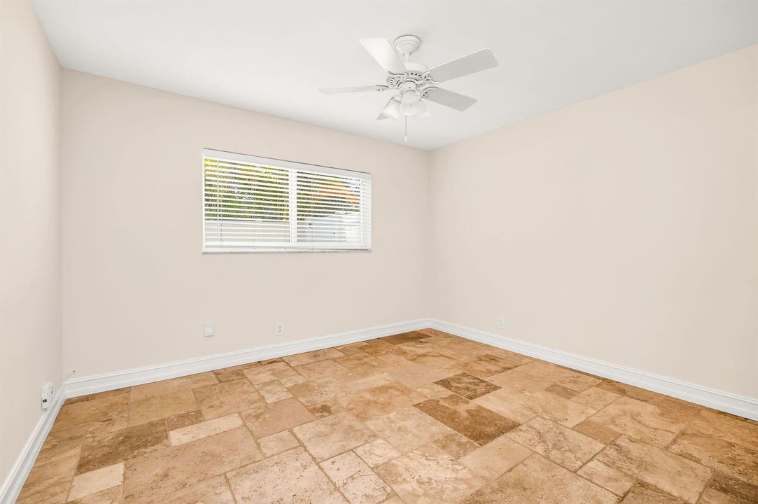 35-web-or-mls-photo-35