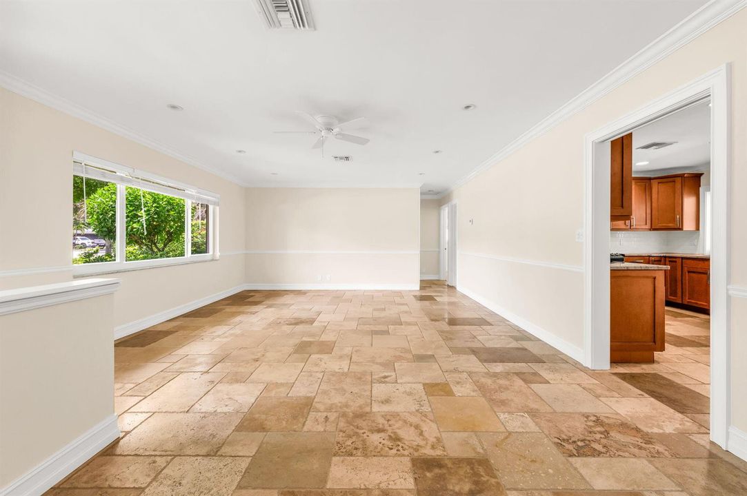 21-web-or-mls-photo-21