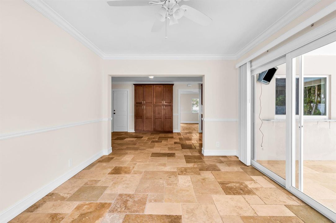 41-web-or-mls-photo-41