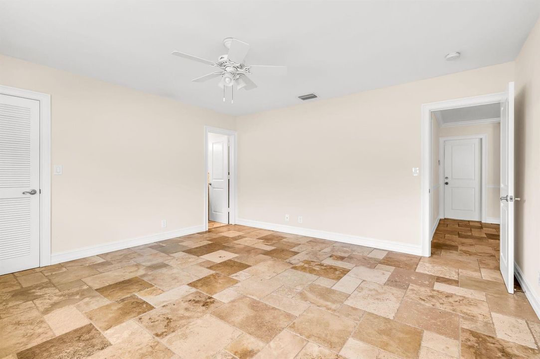 32-web-or-mls-photo-32