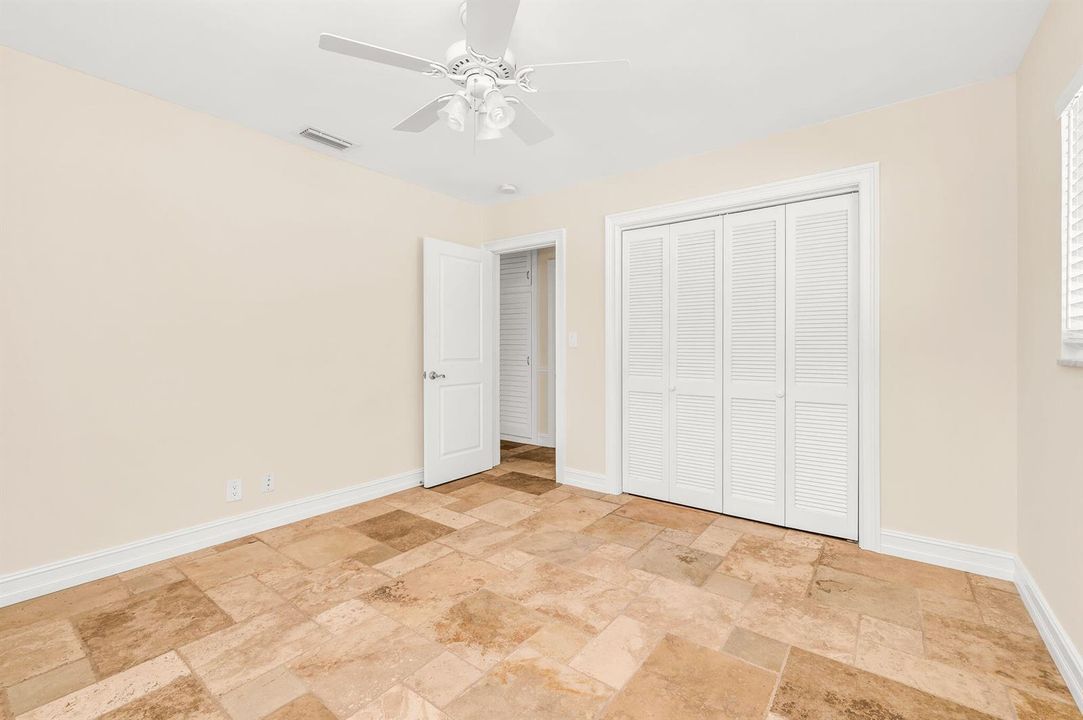 28-web-or-mls-photo-28