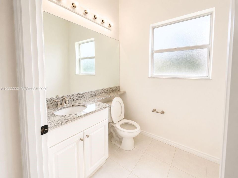 For Sale: $229,000 (3 beds, 2 baths, 1321 Square Feet)