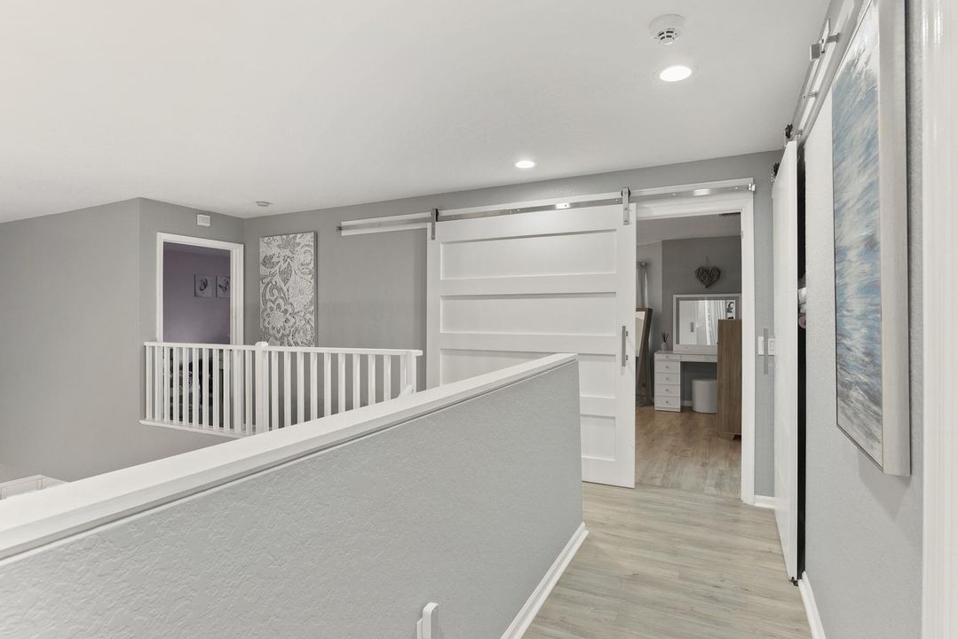 020-021-10848 Tamoron Ln-1499x1000