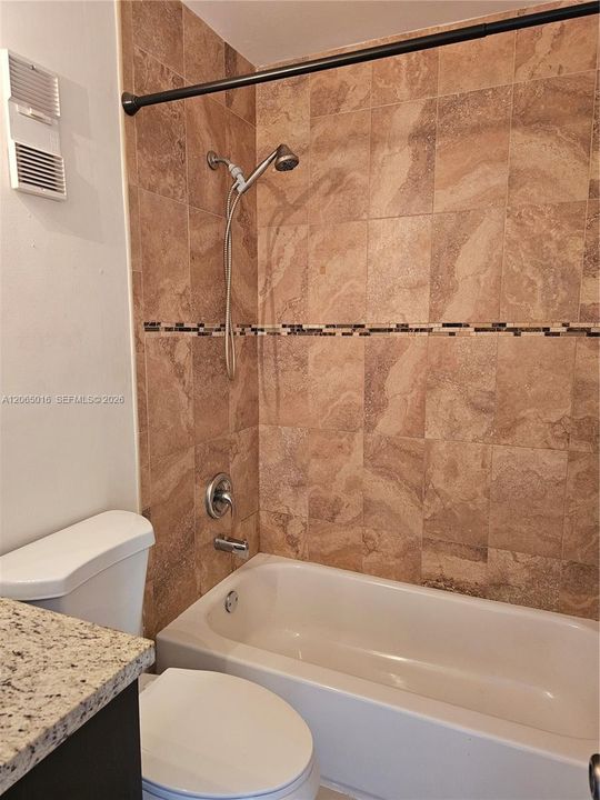 For Rent: $2,395 (3 beds, 2 baths, 980 Square Feet)