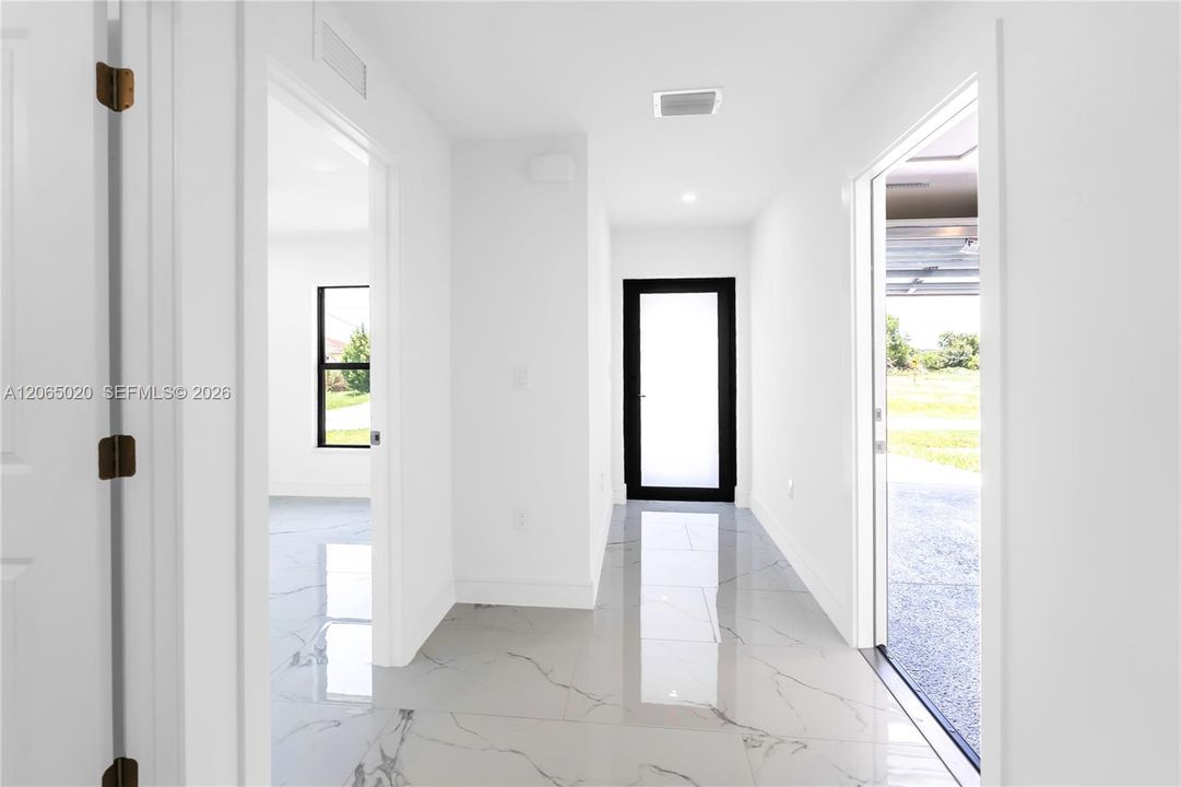 For Sale: $484,990 (0 beds, 0 baths, 2396 Square Feet)