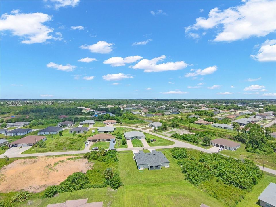 For Sale: $484,990 (0 beds, 0 baths, 2396 Square Feet)