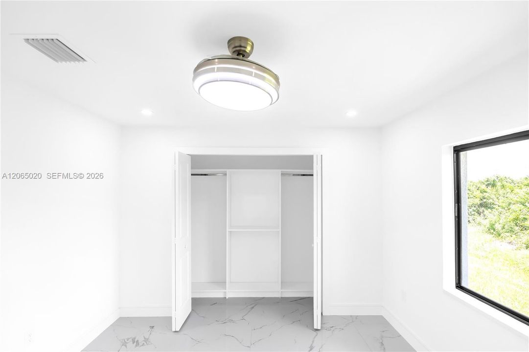 For Sale: $484,990 (0 beds, 0 baths, 2396 Square Feet)