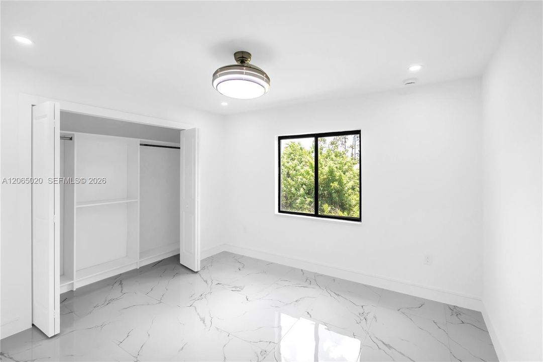For Sale: $484,990 (0 beds, 0 baths, 2396 Square Feet)