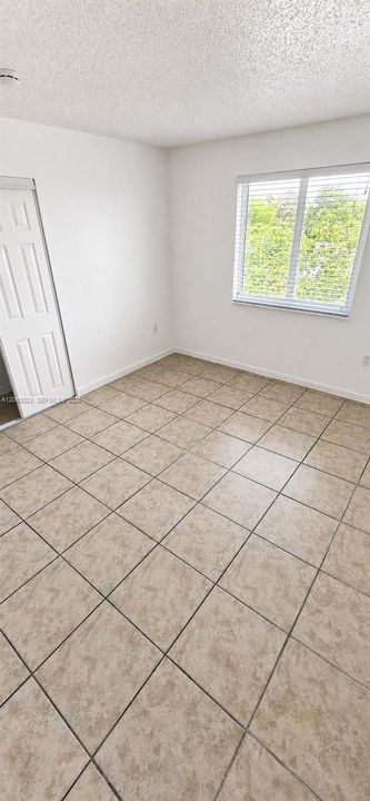 For Rent: $1,800 (2 beds, 1 baths, 434568 Square Feet)