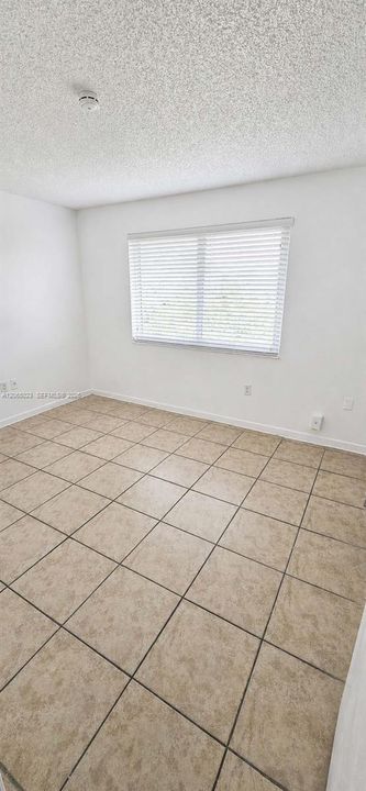 For Rent: $1,800 (2 beds, 1 baths, 434568 Square Feet)