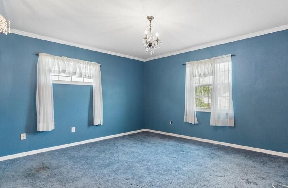 Upstairs Primary Bedroom