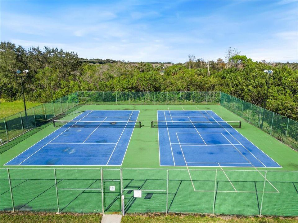 Tennis & Pickleball Courts