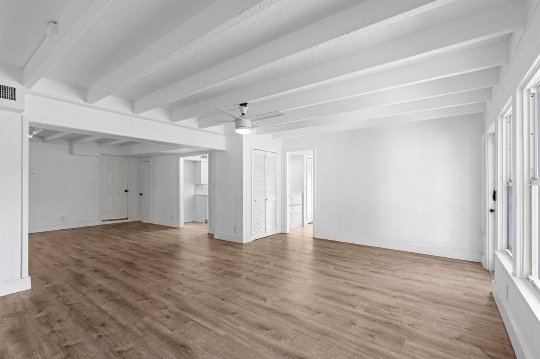526 38th Street West