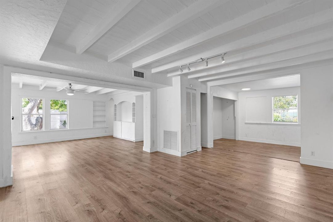 526 38th Street West