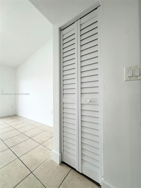 En Renta: $2,400 (2 camas, 1 baños, 993 Pies cuadrados)