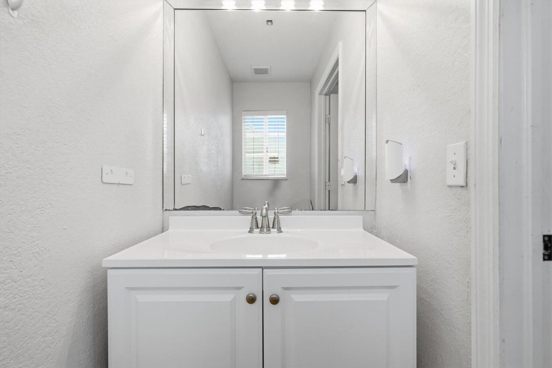 31-5880 SW 99th Terrace_031