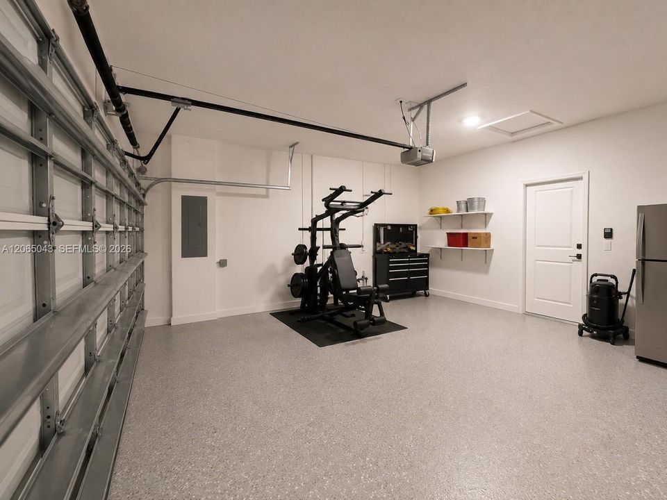 En Venta: $739,900 (3 camas, 2 baños, 1663 Pies cuadrados)
