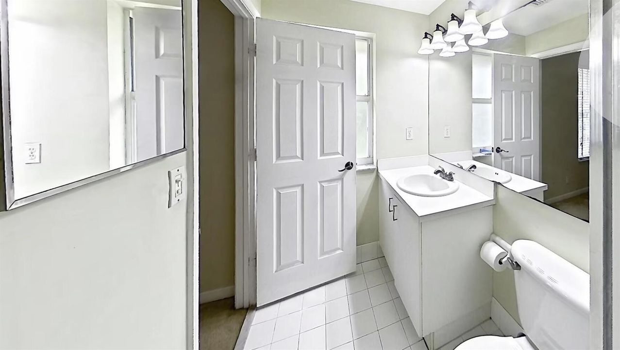 16_bathroom