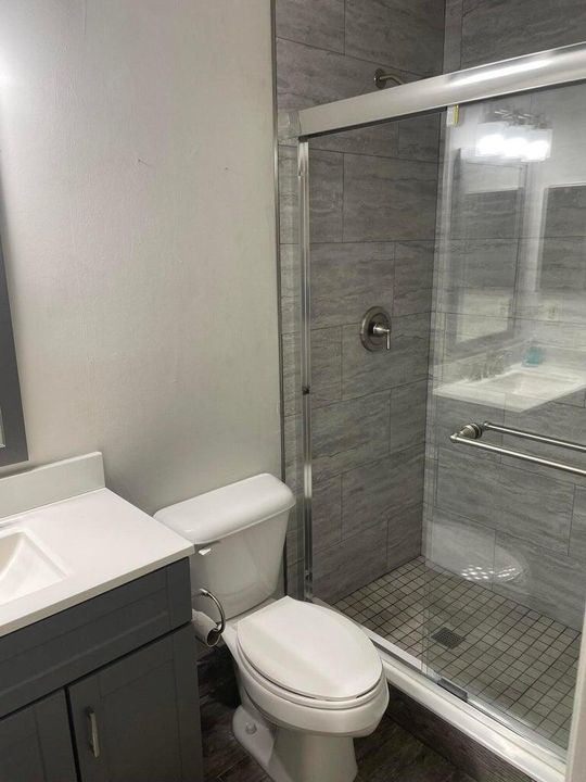 Aster ln Master bath
